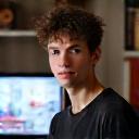 Emre Demir'in geliştirici ofisindeki portre fotoğrafı